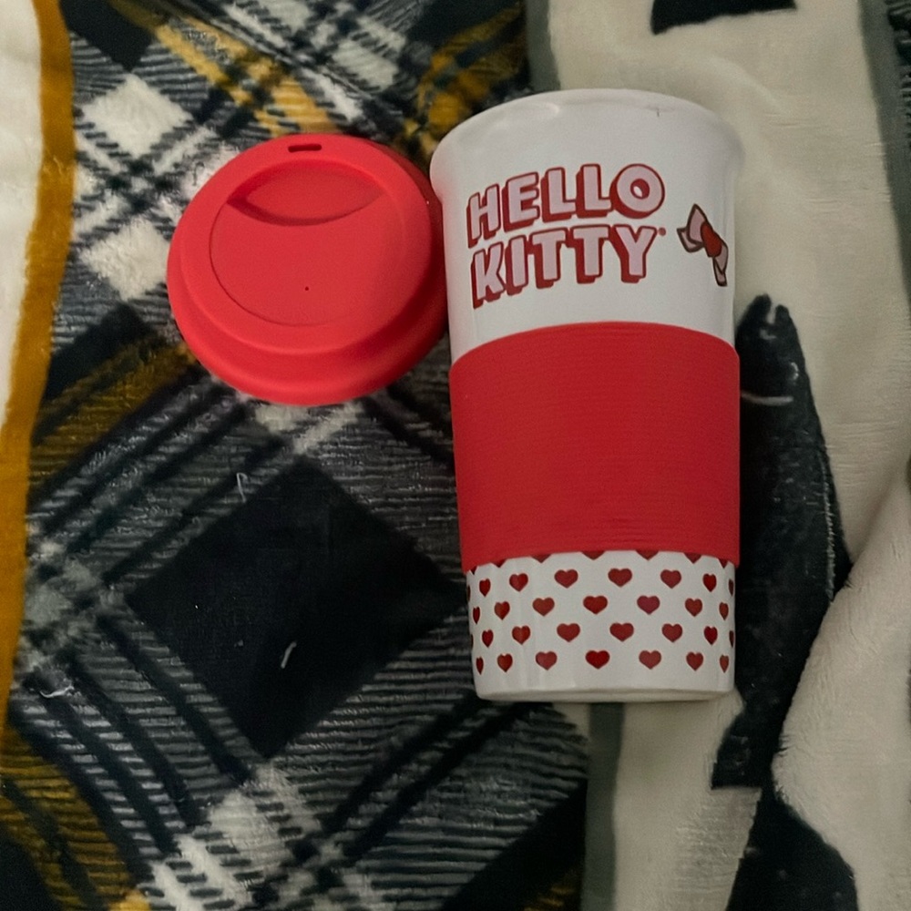 Hello kitty glass cup